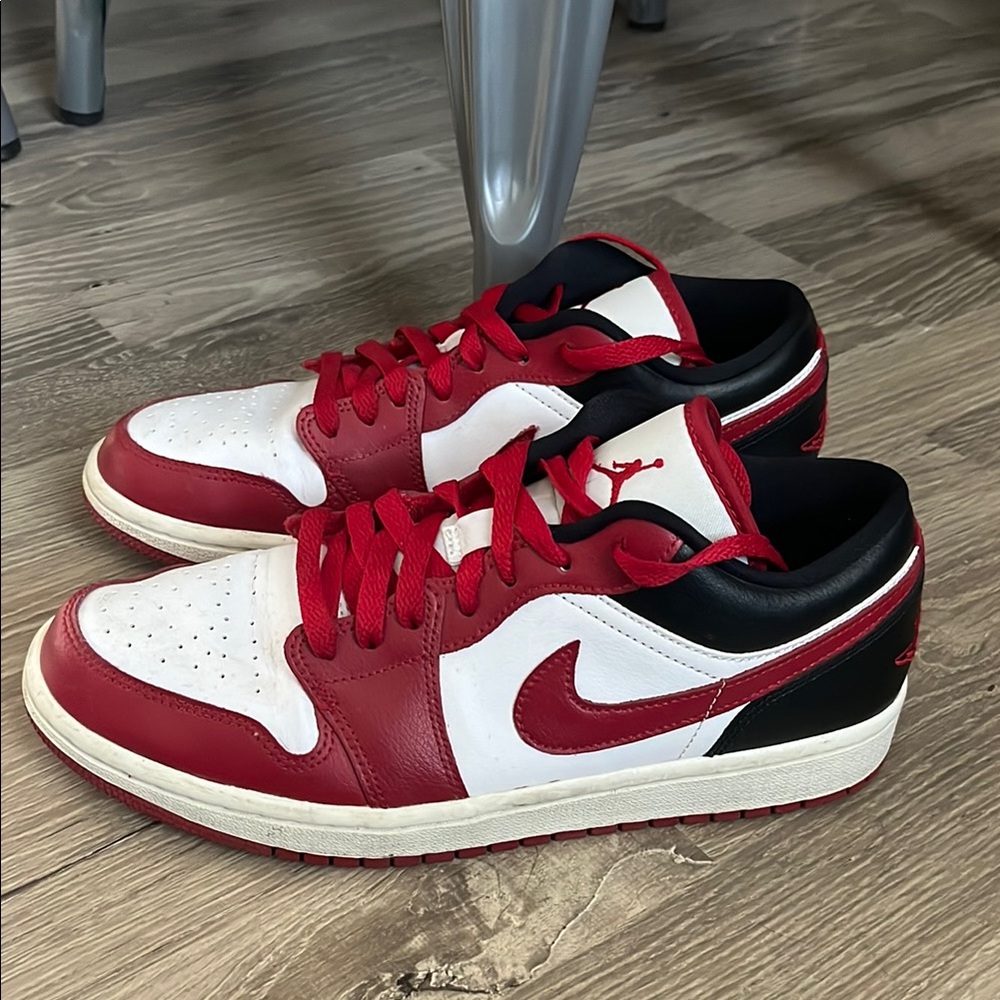 Nike Air Jordan sneakers/9